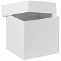 картинка Коробка Cube S, белая от магазина Одежда+