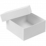 картинка Коробка Emmet, средняя, белая от магазина Одежда+