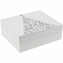 картинка Коробка «Новогодняя история», белая от магазина Одежда+