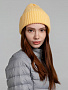 картинка Шапка Capris, желтая от магазина Одежда+