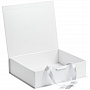 картинка Коробка на лентах Tie Up, белая от магазина Одежда+